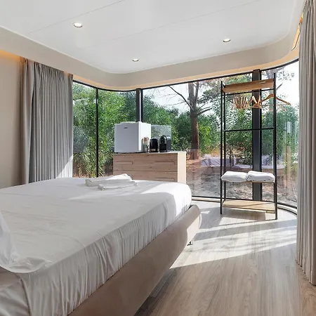 Bed and breakfast Futura 2 - Maison Du Futur 2 5*
