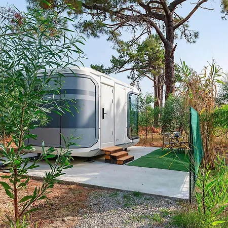 Futura 2 - Maison Du Futur 2 Bed and breakfast 5*